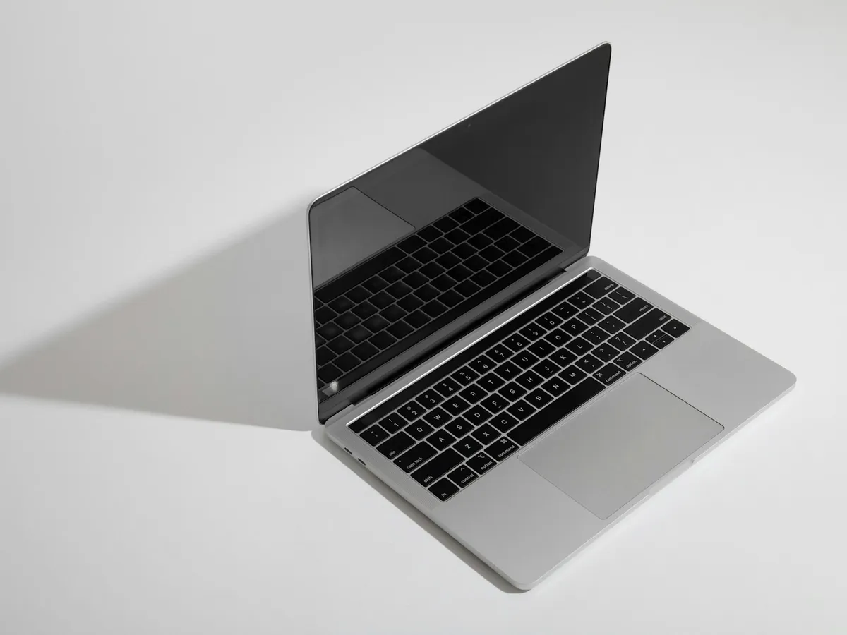 MacBook Pro 14" M1 Pro — 32GB / 1TB — photo 1 of the actual unit